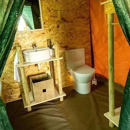 Scenic Safari Glamping Escape With Cavado River Views Near Peneda-geres In Ventosa, Portugal Ventosa (Braga)