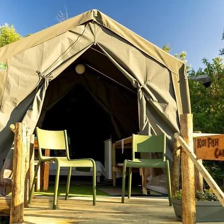 Scenic Safari Glamping Escape With Cavado River Views Near Peneda-geres In Ventosa, Portugal Οργανωμένο κάμπινγκ *